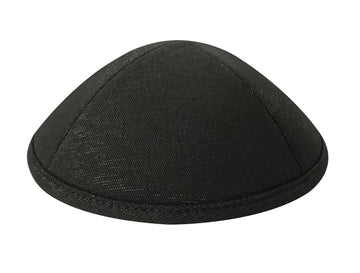 כיפה דגם שחור נצנץ.