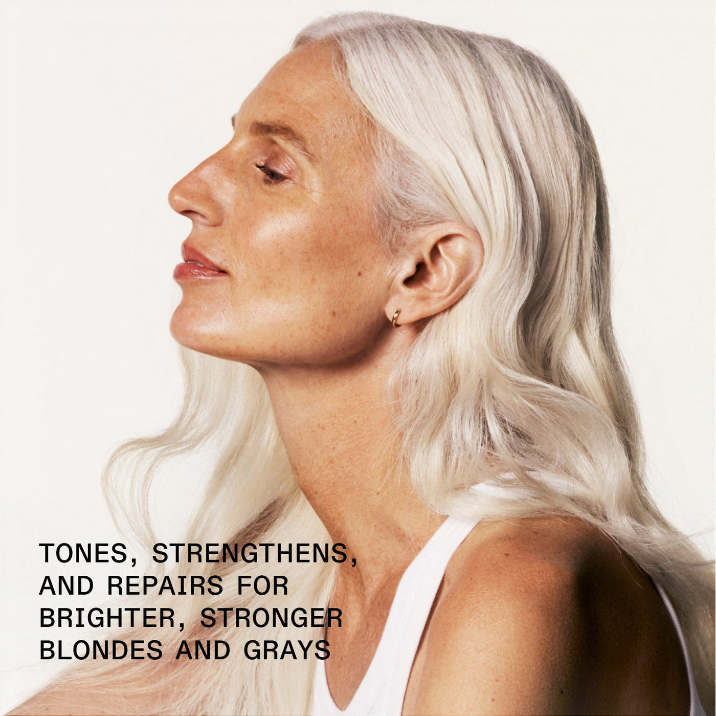 OLAPLEX Nº.4P | אולפלקס מספר 4P שמפו סילבר מנטרל פיגמנט צהוב וכתום מרוכז במיוחד לשיער בלונד, מובהר ואפור (250 מ"ל)
