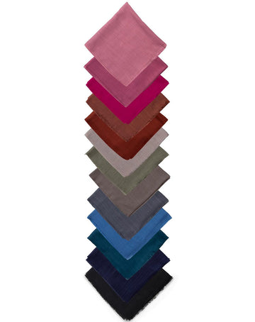 מטפחת דגם נועה.