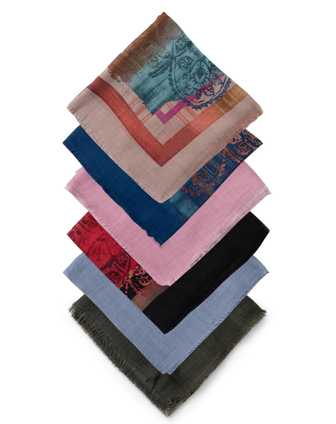 מטפחת דגם יסמין.