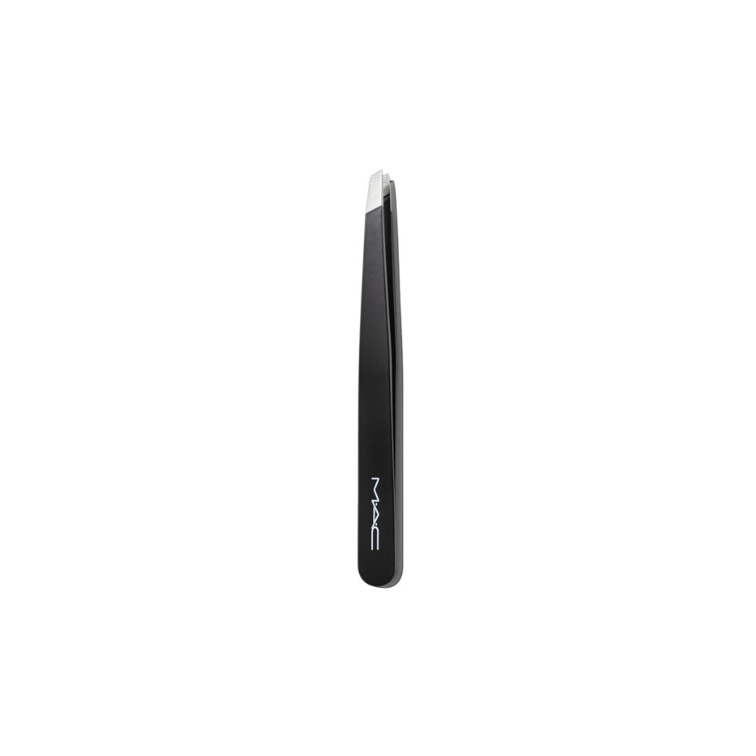 פינצטה זוויתית מקצועית M·A·C Tweezers/Slant לעיצוב וניקוי גבות מפלדת אל-חלד