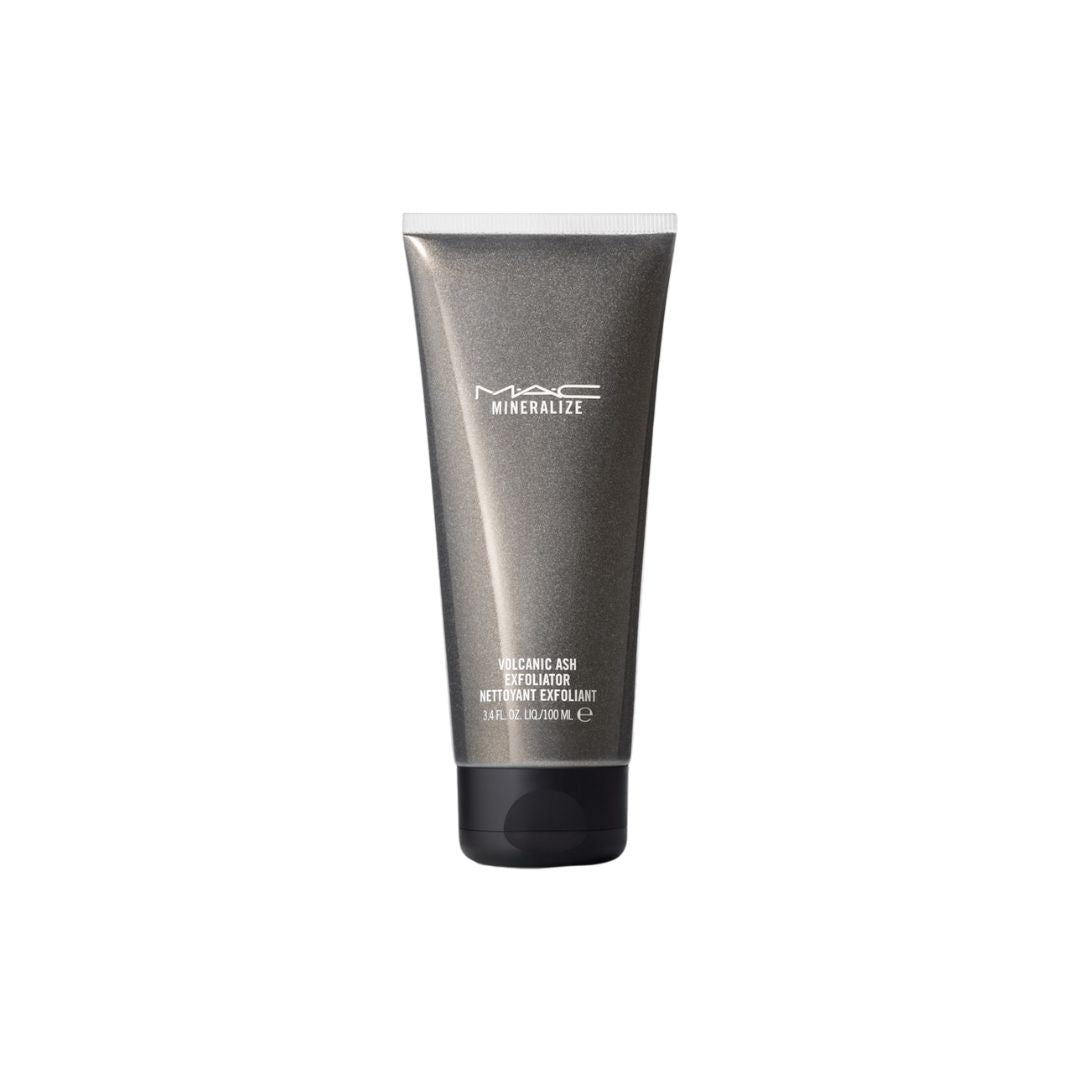 פילינג אפר וולקני M·A·C Mineralize Volcanic Ash Exfoliator לניקוי עמוק וטיהור עור הפנים