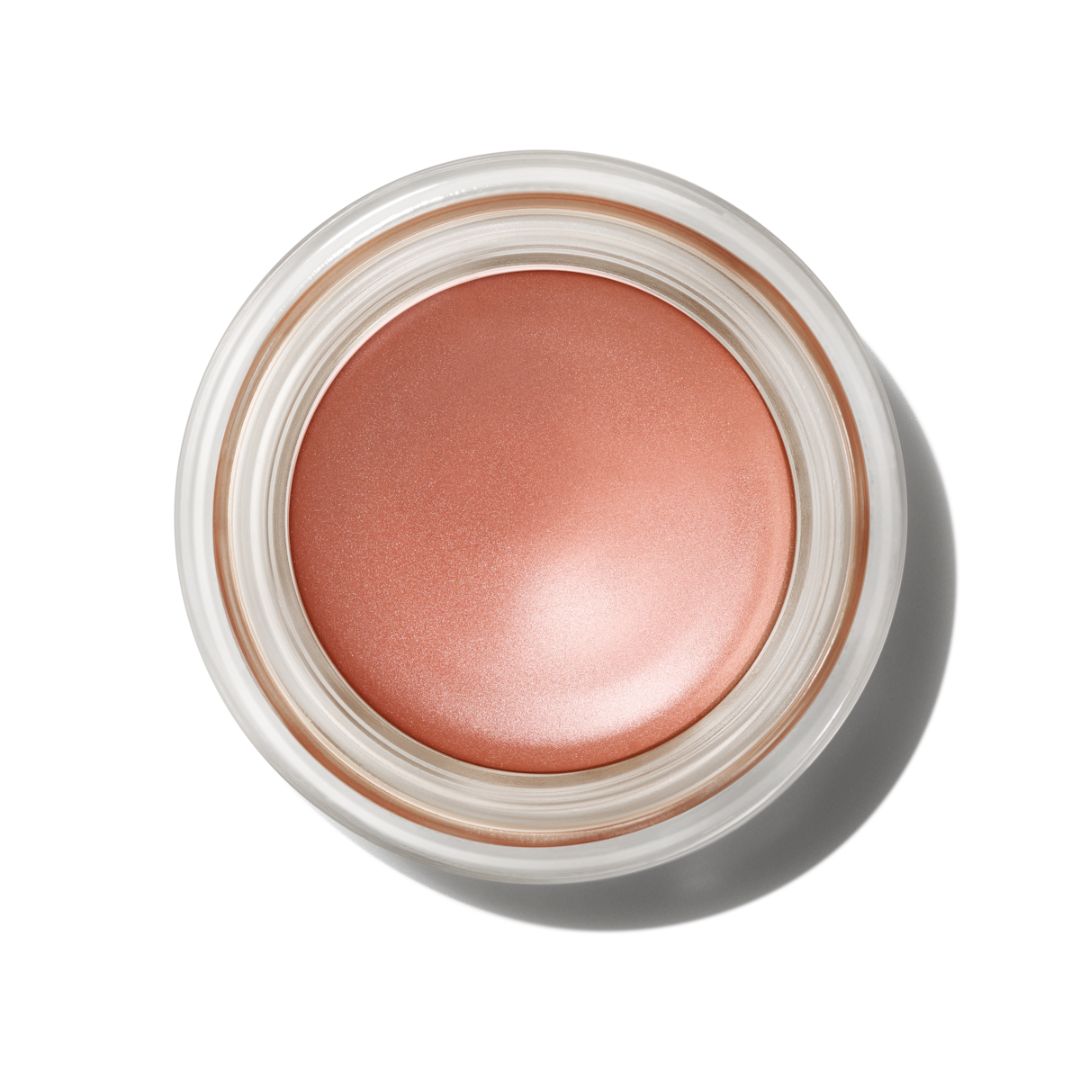 צללית קרמית עמידה M·A·C Pro Longwear Paint Pot המשמשת כצללית וכפריימר לעפעפיים