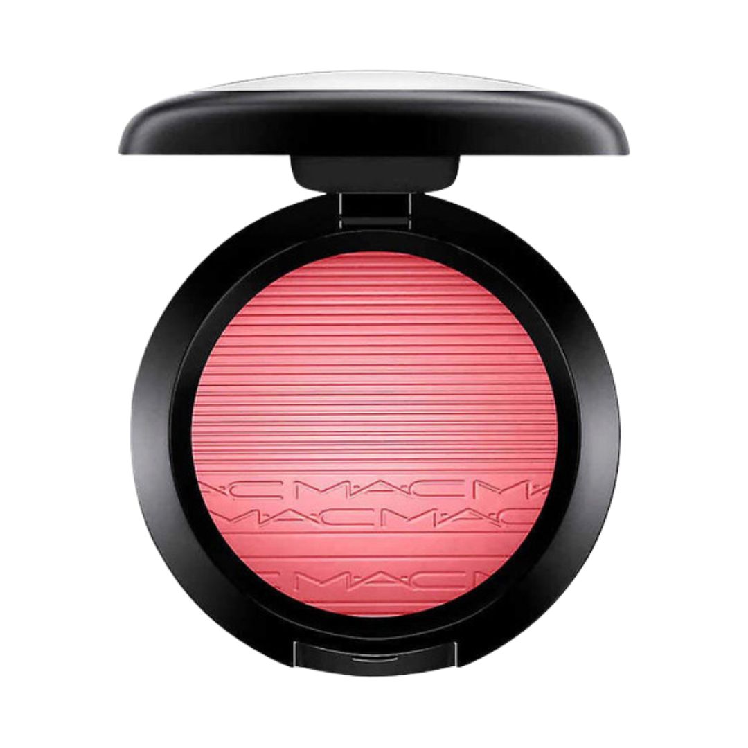 סומק היברידי M·A·C Extra Dimension Blush בגימור זוהר ותלת-ממדי עמיד לאורך זמן