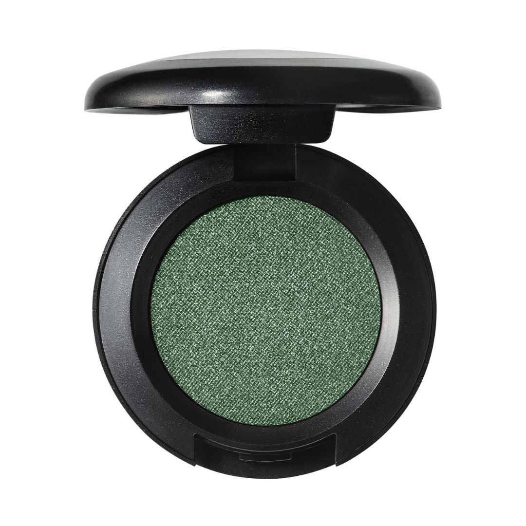 M·A·C Eye Shadow Frost - צללית עיניים אייקונית בגימור פנינה משי