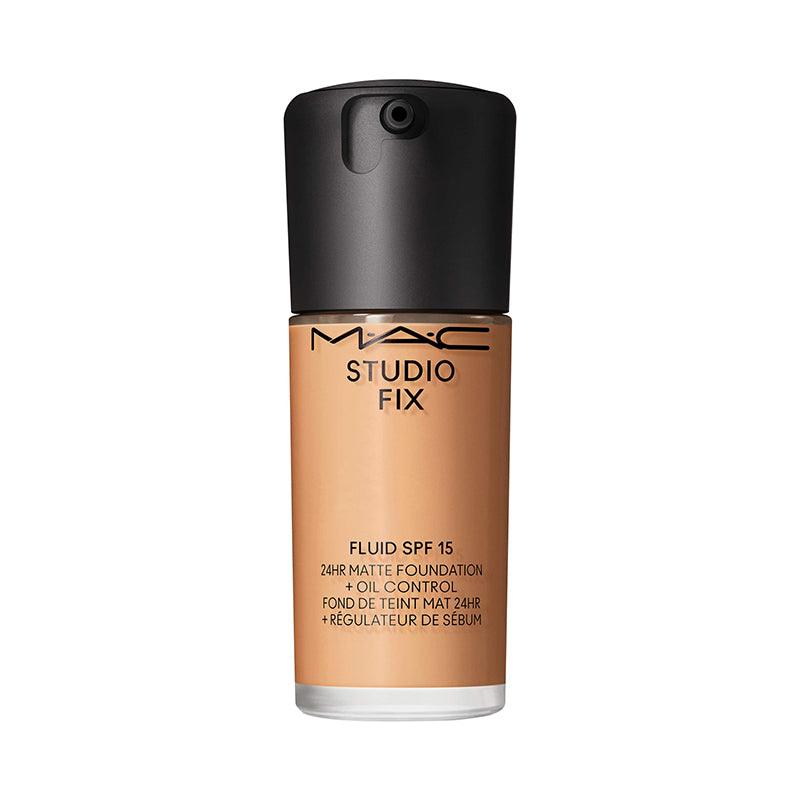 M·A·C Studio Fix Fluid SPF 15 - מייק-אפ עמיד ל-24 שעות בגימור מאט רך ושליטה בשומן
