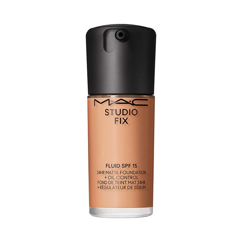 M·A·C Studio Fix Fluid SPF 15 - מייק-אפ עמיד ל-24 שעות בגימור מאט רך ושליטה בשומן