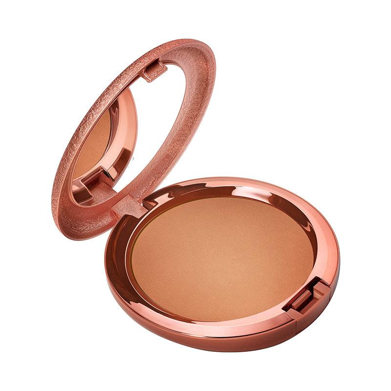 ברונזר מאט M·A·C Skinfinish Sunstruck Matte Bronzer למראה שזוף טבעי, עמידות ל-24 שעות וטשטוש פגמים
