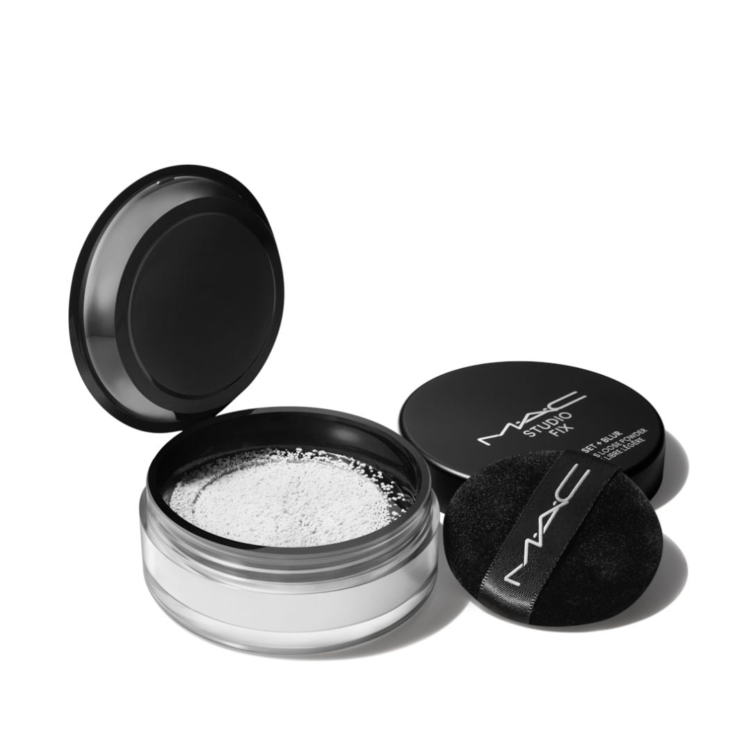 פודרה שקופה בתפזורת M·A·C Studio Fix Pro Set + Blur לקיבוע איפור, טשטוש פגמים ושליטה בברק