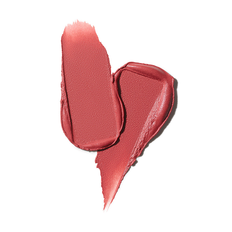 M·A·C Powder Kiss Lipstick - שפתון מאט רך במראה מטושטש ורומנטי