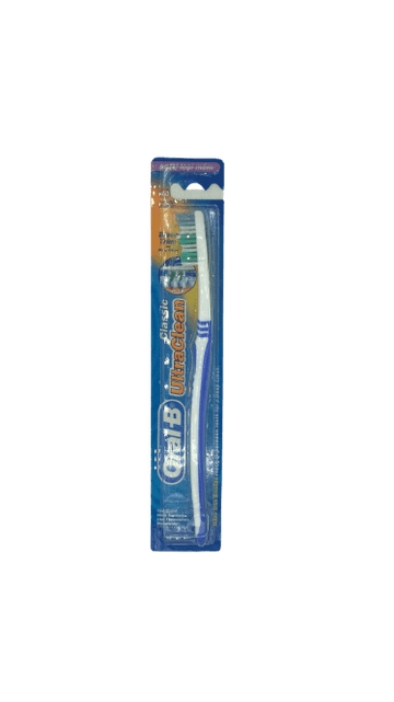 מברשת שיניים רכה אורל בי Classic UltraClean Soft