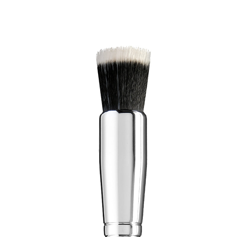 BRUSH 26 - מברשת מקצועית למריחת מייקאפ וקונסילר | עדה לזורגן