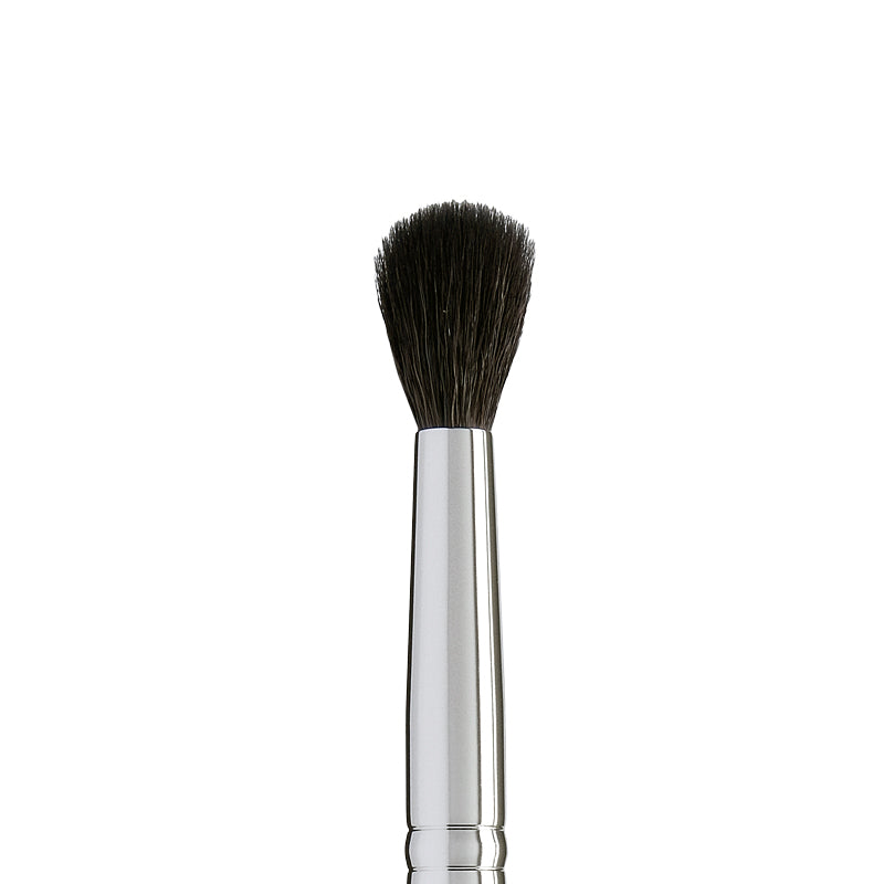 BLENDING BRUSH #29 - מברשת טשטוש אוורירית ומקצועית לעיניים | עדה לזורגן
