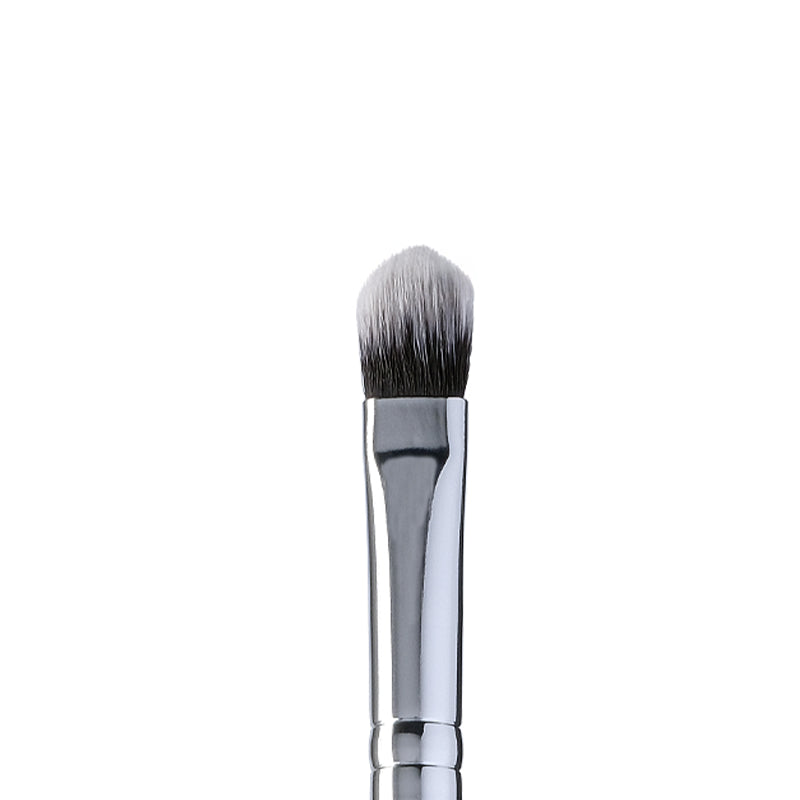 DUO EYESHADOW BRUSH - מברשת עיניים דו-צדדית להנחה וטשטוש | עדה לזורגן