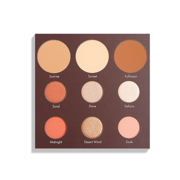 פלטת Desert של עדה לזורגן הכוללת צלליות פיגמנטיות ושלוש פודרות פנים בגודל מלא להארה, שיזוף והצללה