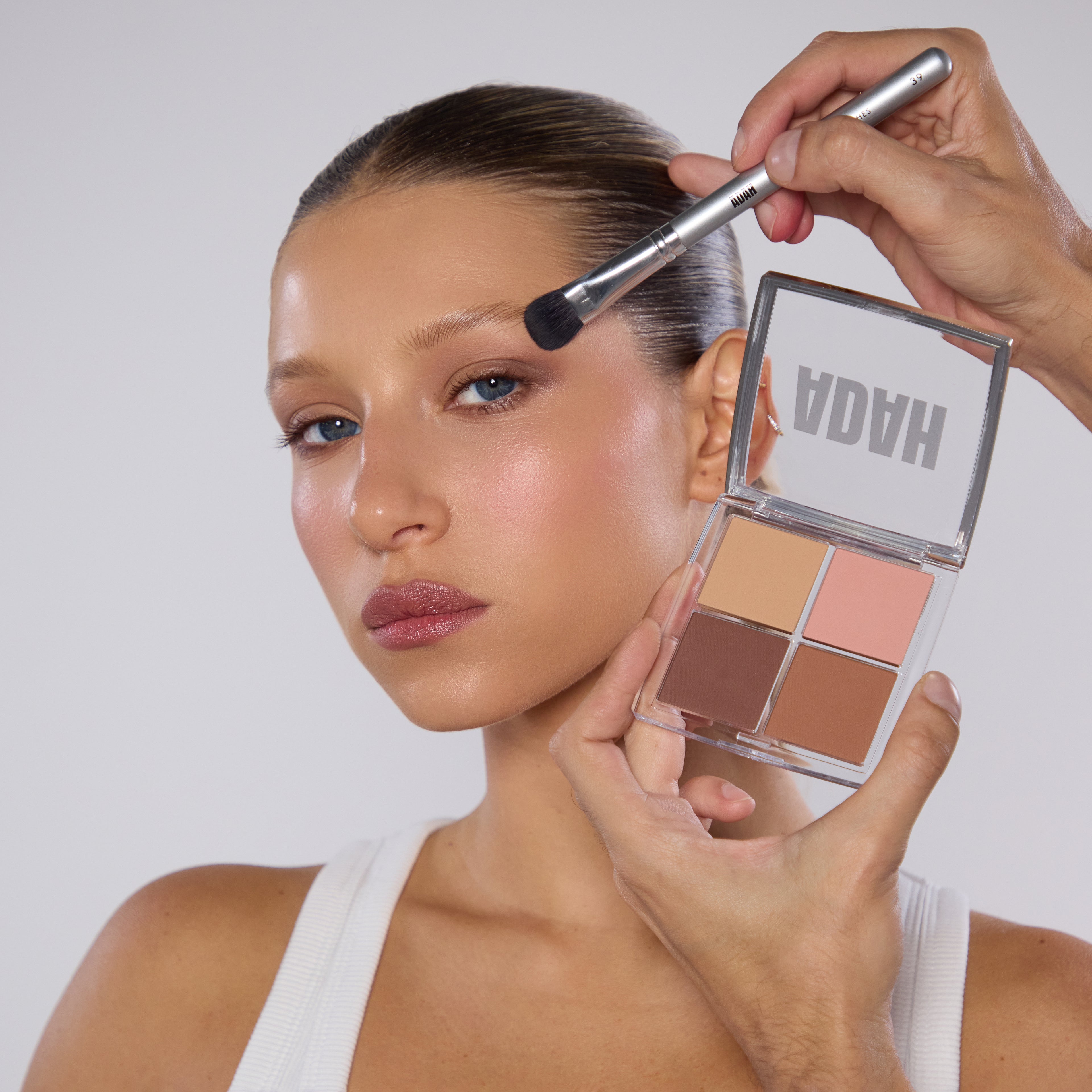 FLAWLESS PALETTE - רביעיית צלליות למראה עיניים מושלם וטבעי | עדה לזורגן