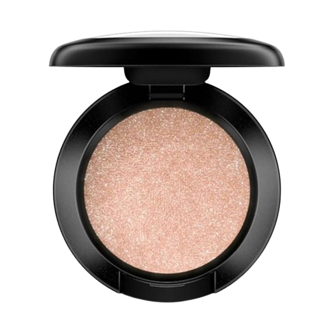 צללית עיניים M·A·C Eye Shadow Lustre בגימור שקוף מנצנץ למראה זוהר ורענן