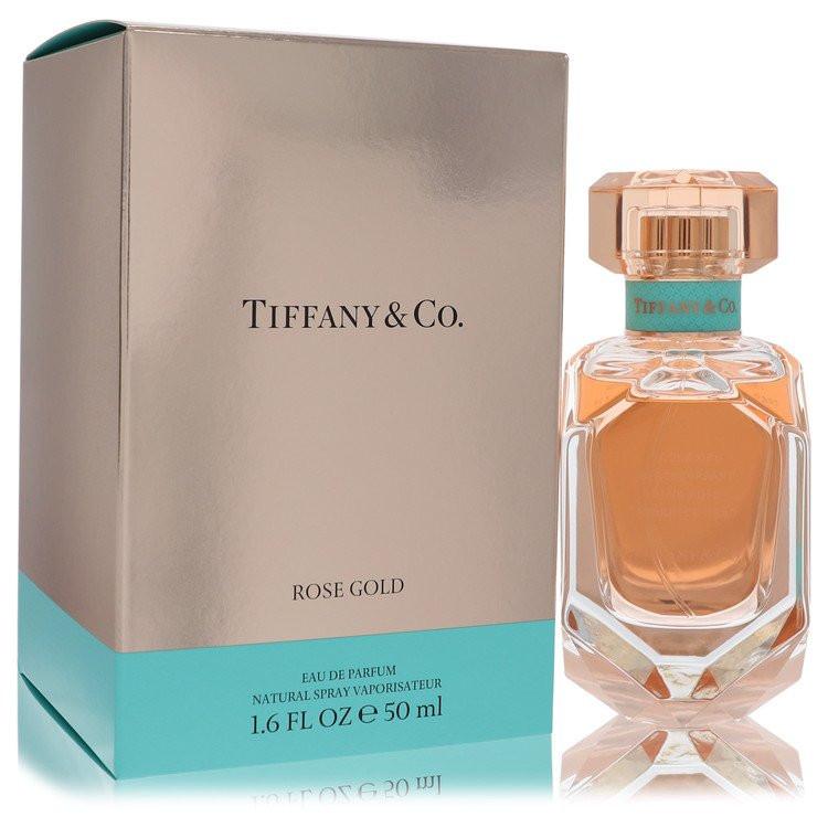 בושם Tiffany Rose Gold לאישה מבית Tiffany & Co - או דה פארפם פירותי-פרחוני בבקבוק קריסטל ורוד-זהב מרהיב, בניחוח דומדמניות שחורות, ורד כחול ואמבר.