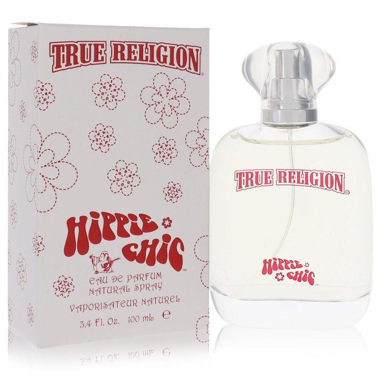 בושם True Religion Hippie Chic לאישה - אדל פרפיום יוקרתי המשלב רימון, יסמין ומושק בבקבוק מעוצב עם פרנזים וטורקיז המקרין סטייל בוהמי.