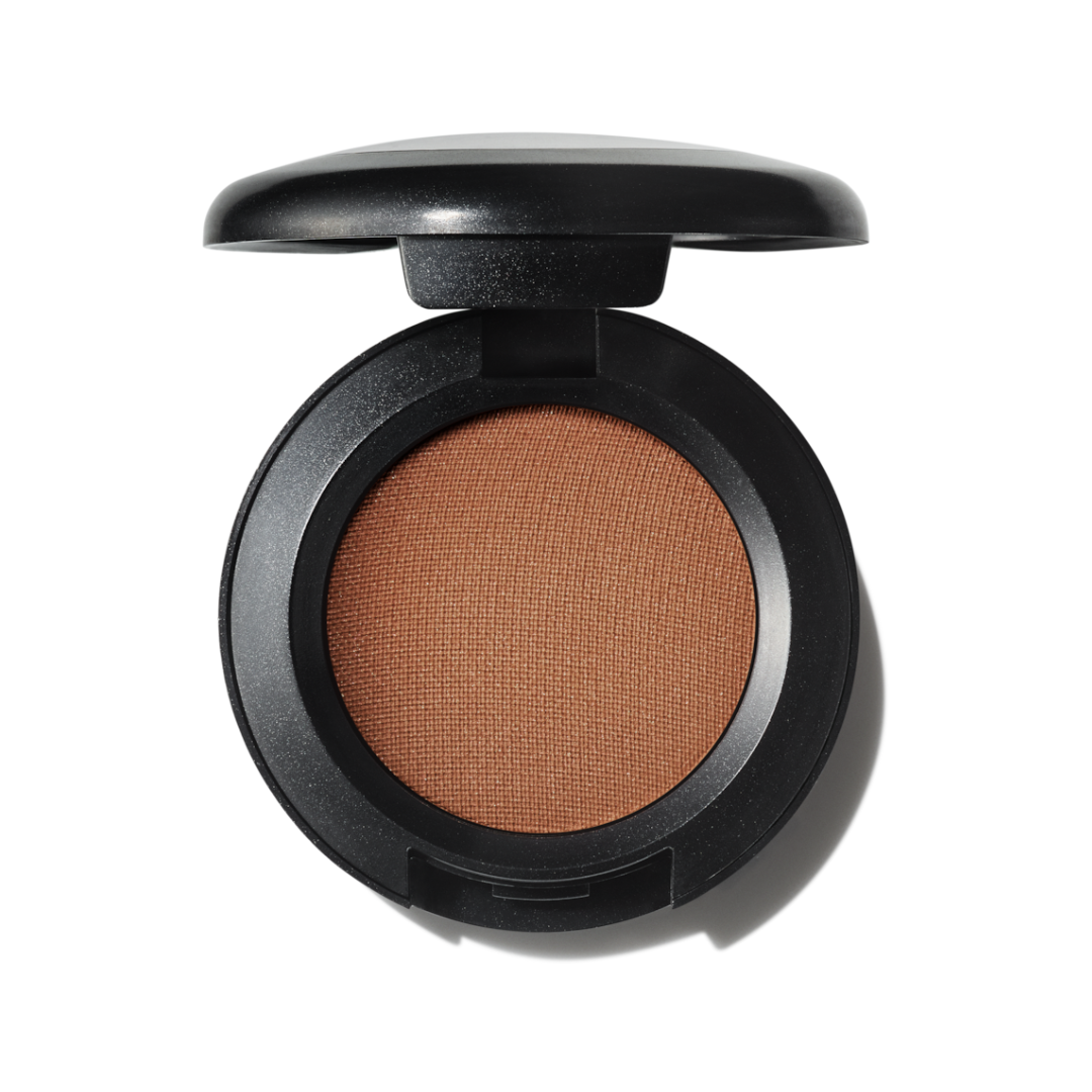 M·A·C Eye Shadow Velvet צללית עיניים בגימור קטיפתי רך ועמוק בפיגמנט עשיר