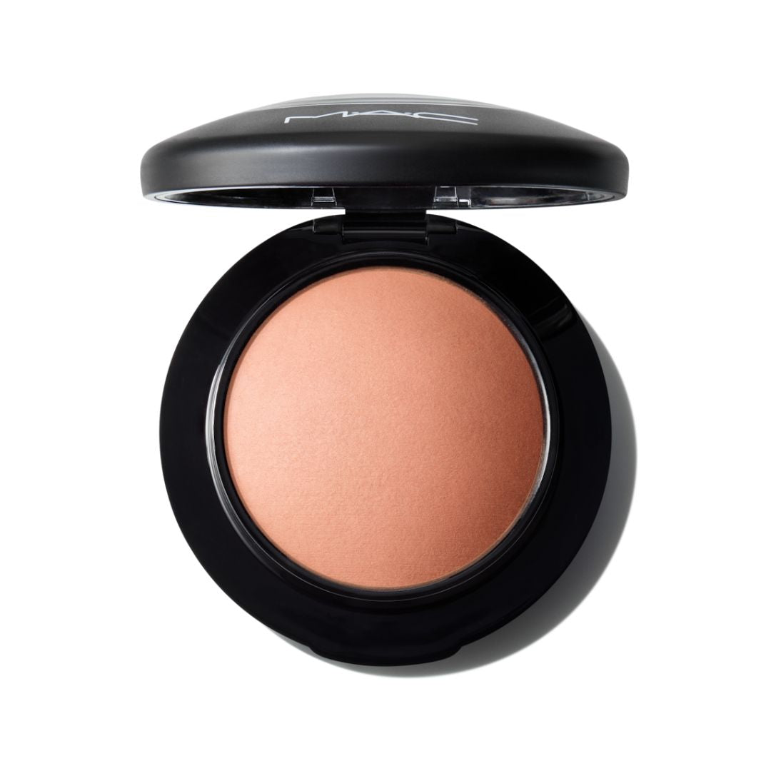 M·A·C Mineralize Blush - סומק מינרלי במרקם קטיפתי למראה זוהר