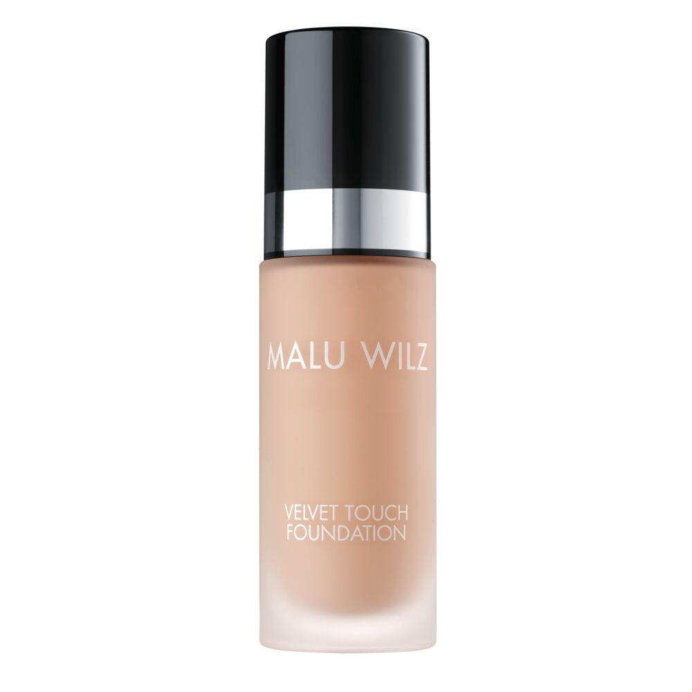 Malu Wilz | מאלו וילז - Velvet Touch Foundation | מייק אפ קטיפתי עמיד במים עם רכיבי אנטי-אייג'ינג