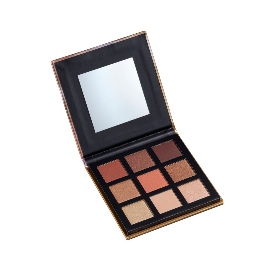פלטת צלליות Careline Bare Natural Eyes בגווני אדמה, חול וניוד למראה עיניים קלאסי