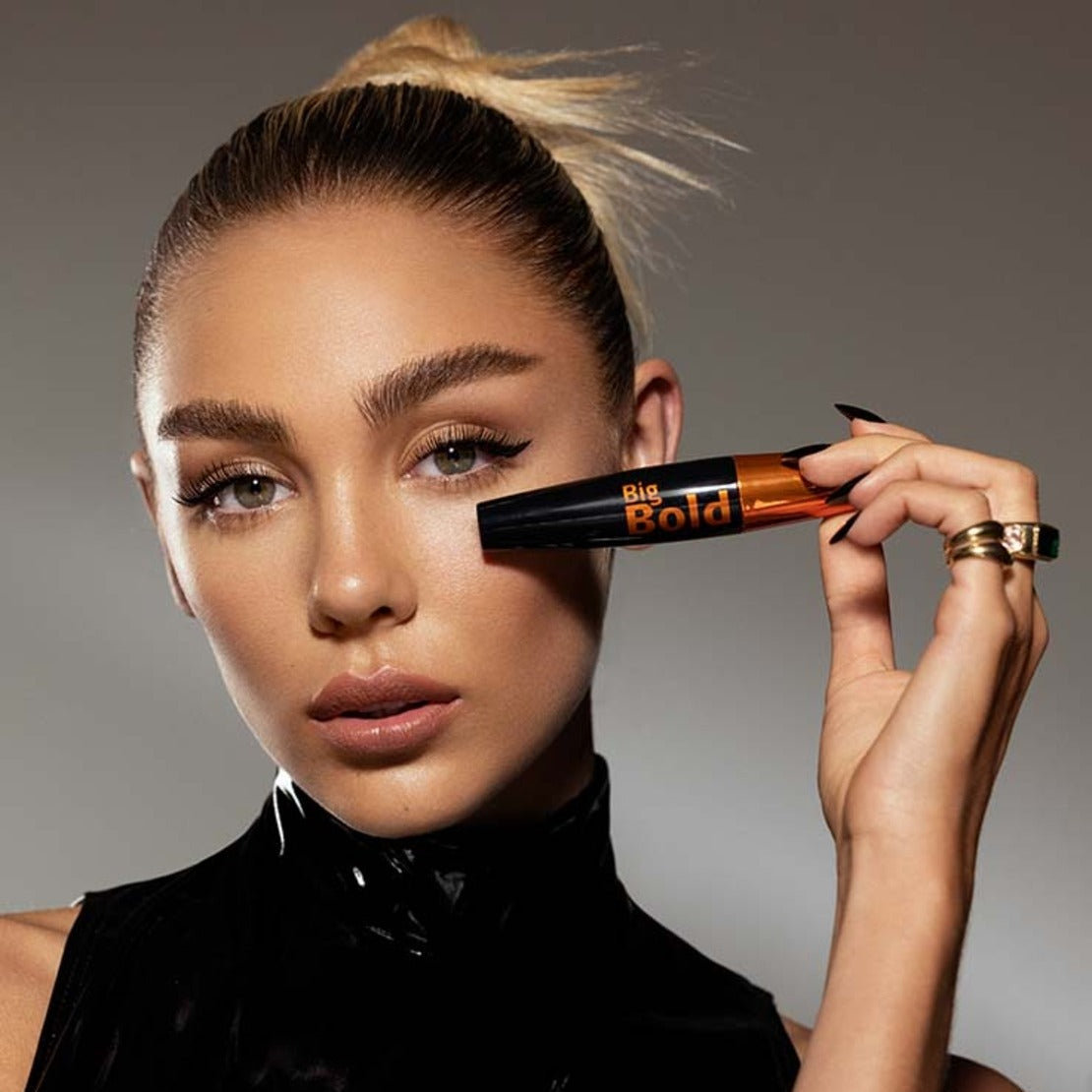 Careline | Big Bold Mascara - מסקרה לנפח דרמטי ונוכחות עוצמתית