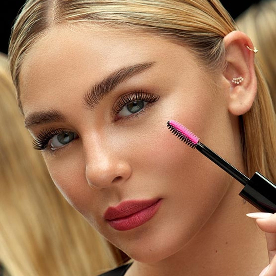 Careline | Hybrid Mascara - מסקרה היברידית להפרדה, הרמה והדגשה מדויקת
