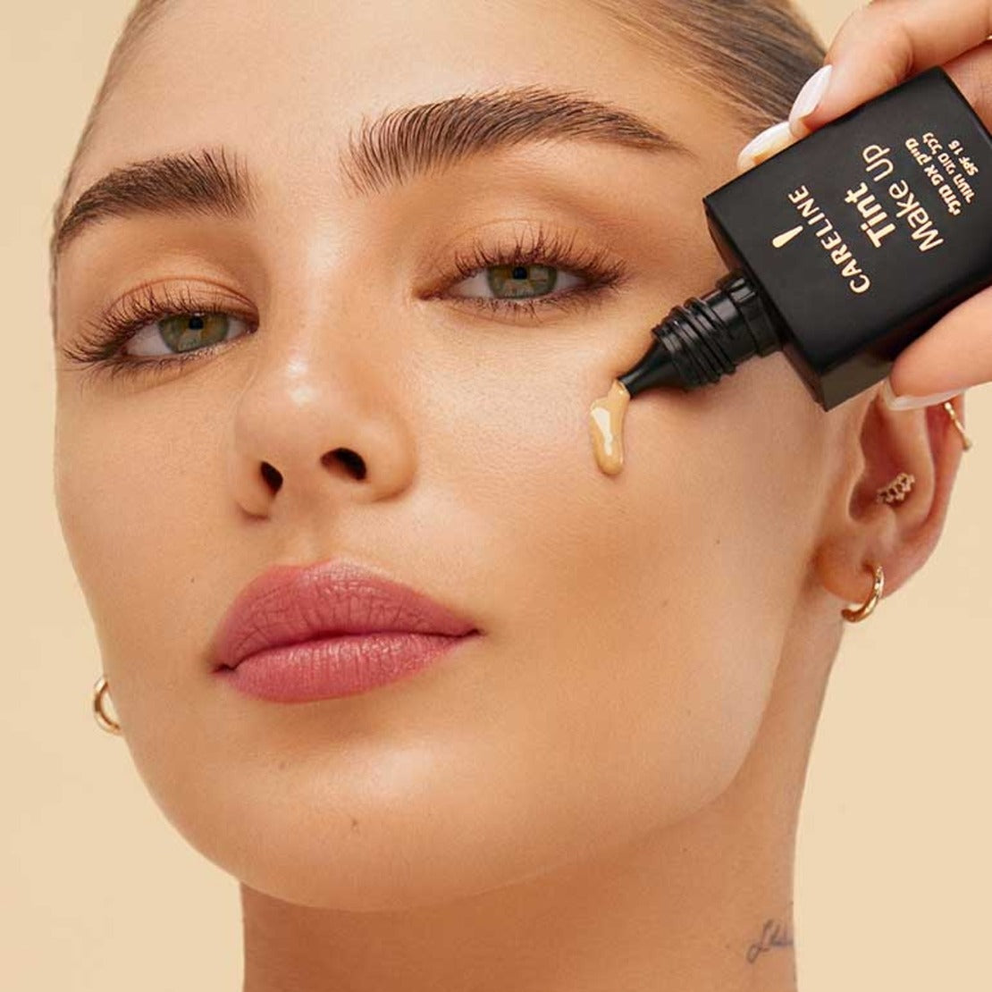 Careline | Tint Make Up - מייקאפ טינט נוזלי לכיסוי עדין, מראה טבעי ותחושת רעננות
