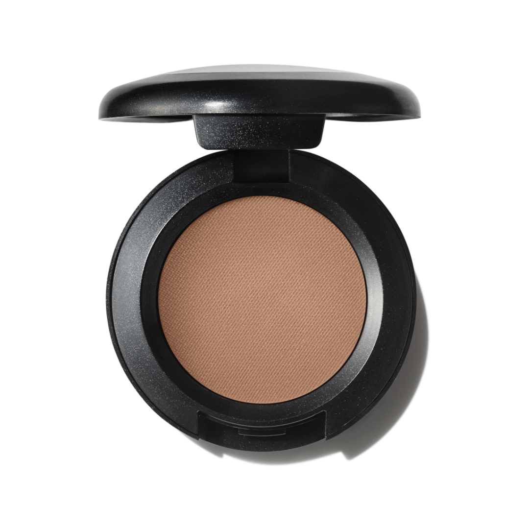 M·A·C Eye Shadow Satin - צללית עיניים בגימור סאטן קטיפתי ומואר