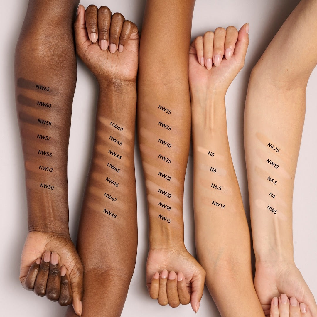 M·A·C Studio Fix Powder Plus Foundation - מייק-אפ פודרה בגימור מאט וכיסוי מושלם