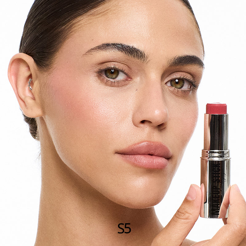 BLUSH STICK - סומק קרמי בסטיק עם חומצה היאלורונית לפנים ולשפתיים | עדה לזורגן