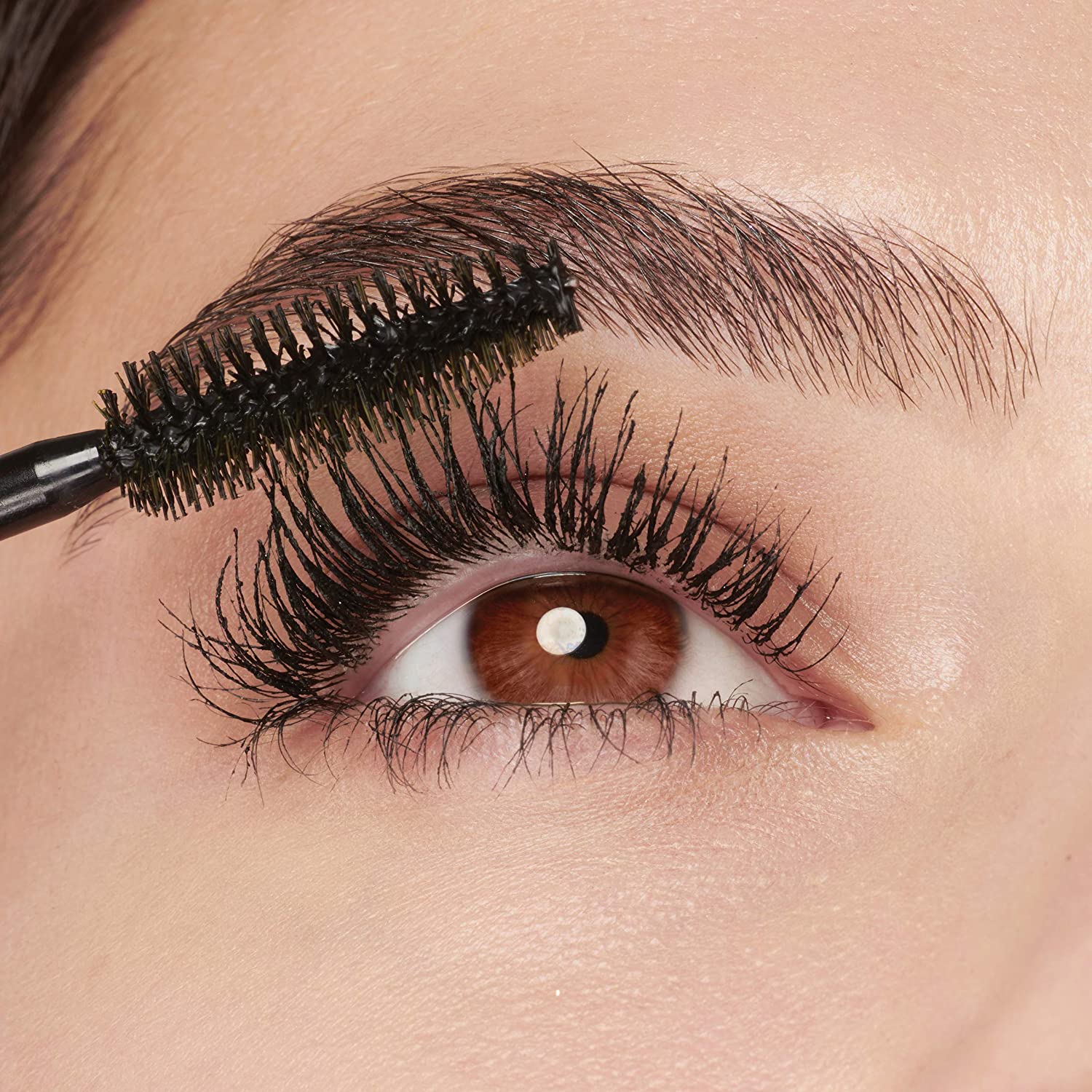 Colossal Volume Express Mascara - Colossal Volume Express Maybelline
